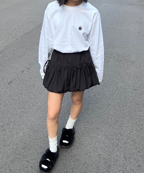 merrylatte(メリーラテ)の「HICAT Hi-LONGT【R】(Tシャツ/カットソー・レディース・ブラック/ホワイト・MEDIUM/LARGE)」の11枚目の写真
