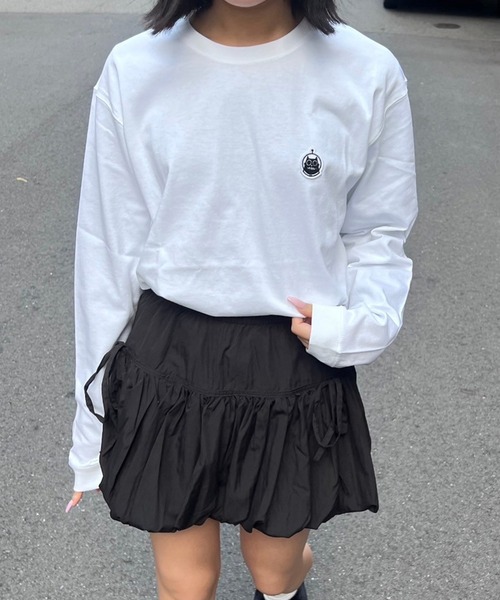 merrylatte(メリーラテ)の「HICAT Hi-LONGT【R】(Tシャツ/カットソー・レディース・ブラック/ホワイト・MEDIUM/LARGE)」の12枚目の写真