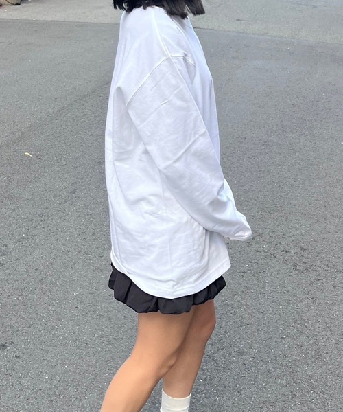merrylatte(メリーラテ)の「HICAT Hi-LONGT【R】(Tシャツ/カットソー・レディース・ブラック/ホワイト・MEDIUM/LARGE)」の13枚目の写真