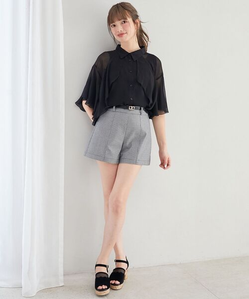 MAJESTIC LEGON(マジェスティックレゴン)の「ベルト付きショートパンツ(その他パンツ・レディース・ブラック/グレー/アイボリー/ブラック系その他/ブラック系その他2・MEDIUM)」の8枚目の写真