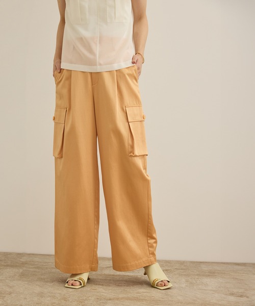 ROPE'（ロペ）の「【洗える】シャイニーサテンパンツ/一部セットアップ対応（カーゴパンツ・レディース・オレンジ/オフホワイト/ブラック・36/38）」の14枚目の写真