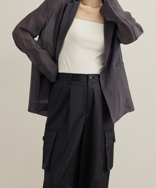 ROPE'（ロペ）の「【洗える】シャイニーサテンパンツ/一部セットアップ対応（カーゴパンツ・レディース・オレンジ/オフホワイト/ブラック・36/38）」の17枚目の写真