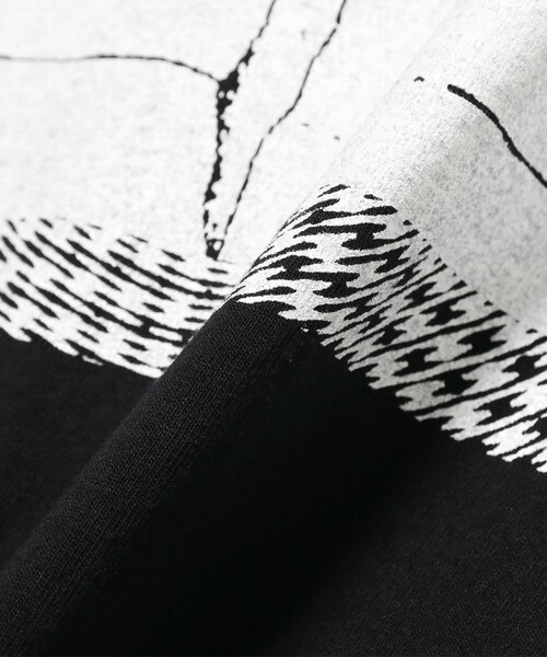 C.E（シーイー）の「C.E / VH The Saturn Circus T（Tシャツ/カットソー・メンズ・ブラック・X-LARGE/XX-LARGE/MEDIUM/LARGE）」の5枚目の写真