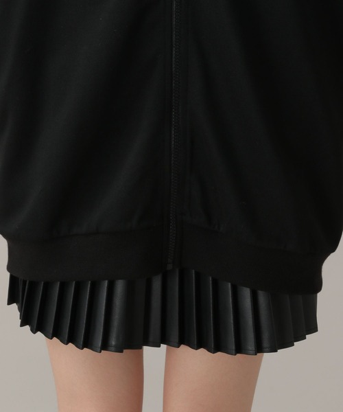 FOREVER 21（フォーエバー トゥエンティーワン）の「【クロミ】リボントラックジャケット（ブルゾン・レディース・ブラック・FREE）」の17枚目の写真