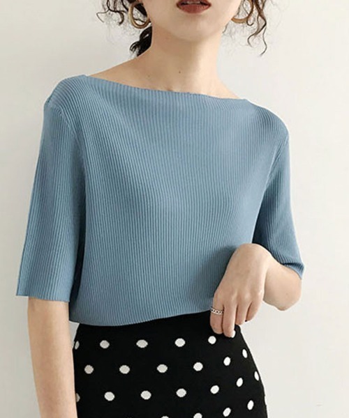 SallyLunn（サリーラン）の「【首元すっきり】ボートネックニットカットソー（Tシャツ/カットソー・レディース・ホワイト/ブラック/ピンク/イエロー/ブルー/グリーン・FREE）」の4枚目の写真