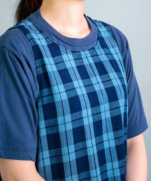 OMNIGOD（オムニゴッド）の「[ OMNIGOD womens / オムニゴッド ] インディゴ綿麻チェック ノースリーブバルーンワンピース（ワンピース・レディース・ブルー系その他・FREE）」の8枚目の写真