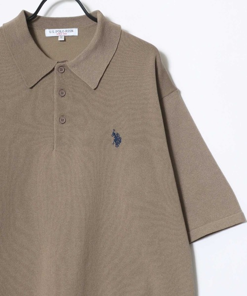 U.S. POLO ASSN.(ユーエスポロアッスン)の「U.S. POLO ASSN./ユーエスポロアッスン オーバーサイズ ニット 無地 ストライプ ロゴ ワンポイント刺繍 半袖ポロシャツ/レディース メンズ(ポロシャツ・メンズ・ベージュ系その他/ブルー系その他/オフホワイト/ブラック/ネイビー/ベージュ・M/LL/L)」の9枚目の写真