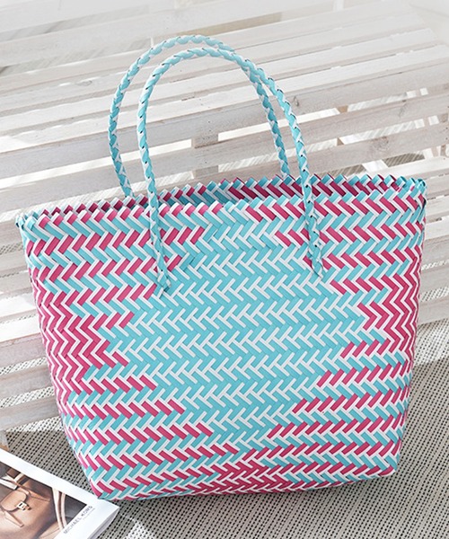 florist（フローリスト）の「【大容量・軽い◎】バイカラーテープ編みかごトートバッグ（かごバッグ・レディース・ネイビー/ライトグレー/ブラック/イエロー系1/ピンク系3/ピンク系1/スカイブルー・FREE）」の7枚目の写真