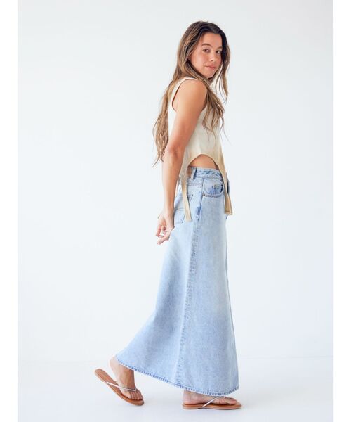 Ungrid（アングリッド）の「ポケットリメイクデニムロングスカート（スカート・レディース・ブルー・SMALL/MEDIUM）」の9枚目の写真