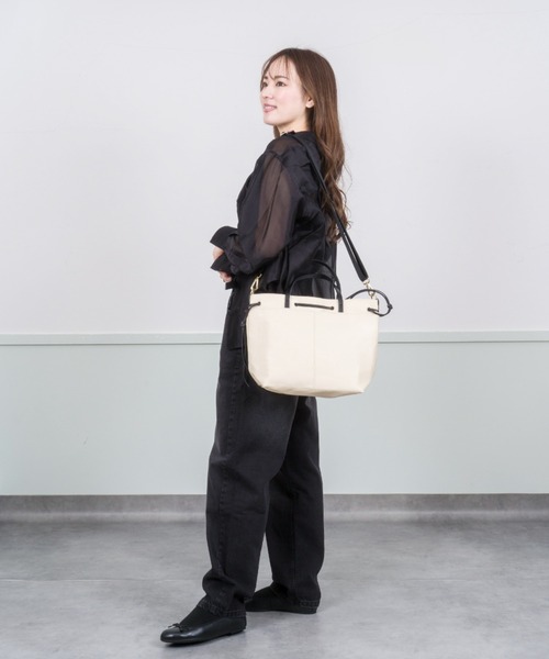 Jack Gomme(ジャックゴム)の「【JACK GOMME/ジャックゴム】ナイロン 巾着ショルダーバッグ EMY(ショルダーバッグ・レディース・ネイビー/クリーム/シルバー/ブラウン/ダークグリーン・FREE)」の13枚目の写真