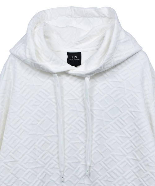 ARMANI EXCHANGE（アルマーニエクスチェンジ）の「【ARMANI EXCHANGE】AX オールオーバージャカードロゴ フーデッドスウェットプルオーバー ジャガードプルパーカー（パーカー・メンズ・ホワイト/ブラック・3/2/1）」の4枚目の写真