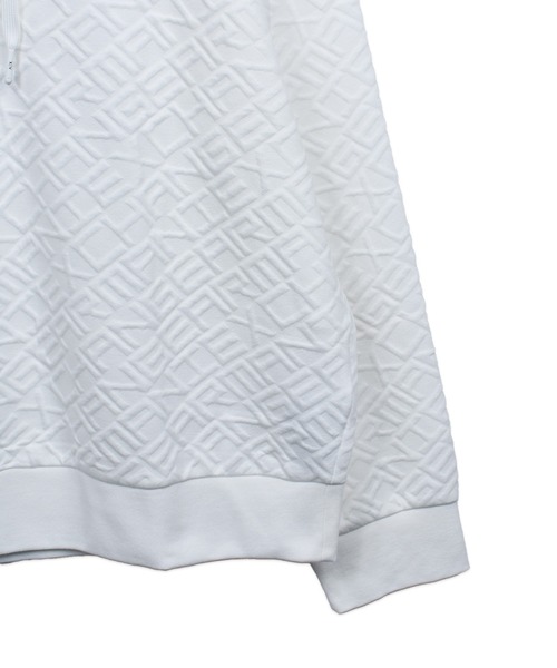 ARMANI EXCHANGE（アルマーニエクスチェンジ）の「【ARMANI EXCHANGE】AX オールオーバージャカードロゴ フーデッドスウェットプルオーバー ジャガードプルパーカー（パーカー・メンズ・ホワイト/ブラック・3/2/1）」の5枚目の写真