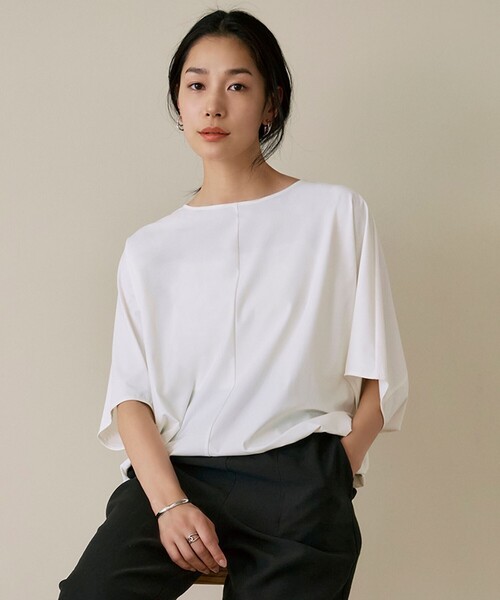 ICB(アイシービー)の「マットスキューバ ドルマンスリーブプルオーバー(Tシャツ/カットソー・レディース・黄土色系/アイボリー系/ブラック系・LARGE/X-LARGE)」の3枚目の写真