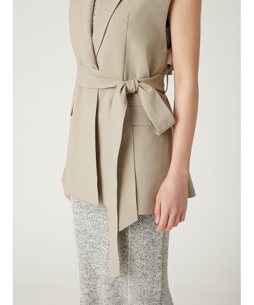 専用品　フレイアイディー　ボックスプリーツジレ／ウォッシャブル・防シワ・接触冷感 FRAY I.D（フレイアイディー）の「ボックスプリーツジレ