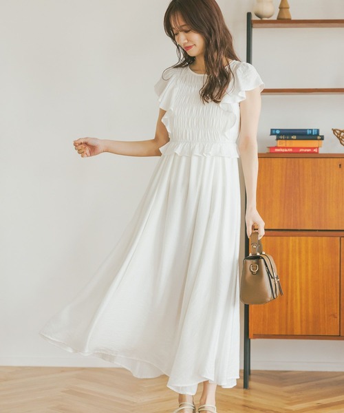 mysty woman（ミスティウーマン）の「【セットアイテム】シャーリングブラウスキャミワンピース2P 491355（ワンピース・レディース・ブラック/ベージュ/オフホワイト・FREE）」の6枚目の写真