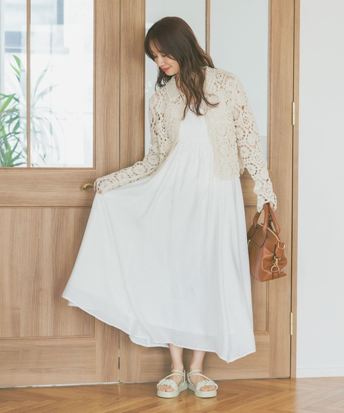 mysty woman（ミスティウーマン）の「【セットアイテム】シャーリングブラウスキャミワンピース2P 491355（ワンピース・レディース・ブラック/ベージュ/オフホワイト・FREE）」の7枚目の写真