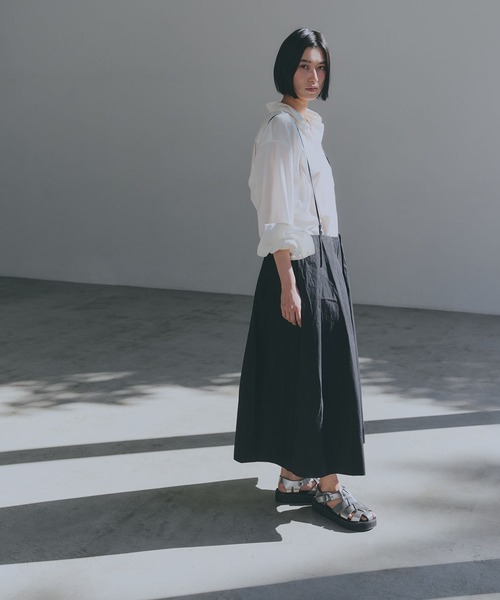 Organic handloom(オーガニックハンドルーム)の「Organic handloom / “GURKHA PLATFORM” サンダル(サンダル・レディース・シルバー/ブラック/ホワイト・25/24/23)」の8枚目の写真