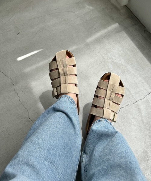 CANAL JEAN（キャナルジーン）の「El mar　スエードグルカスリッポンサンダル（サンダル・レディース・ブラウン/ベージュ・24.5/24/23.5）」の4枚目の写真