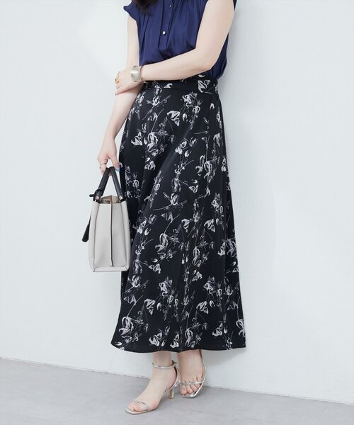 natural couture（ナチュラルクチュール）の「アートフラワーハイウエストフレアスカート（スカート・レディース・ブラック系その他/イエロー系その他/ホワイト系その他・FREE）」の12枚目の写真