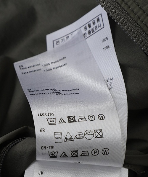 DAIWA PIER39（ダイワピア39）の「DAIWA PIER39 / ダイワ ピアサーティナイン：TECH WIND SHELL JACKET：BJ-21025[PIE]（ミリタリージャケット・メンズ・グレー・S/M/L）」の12枚目の写真
