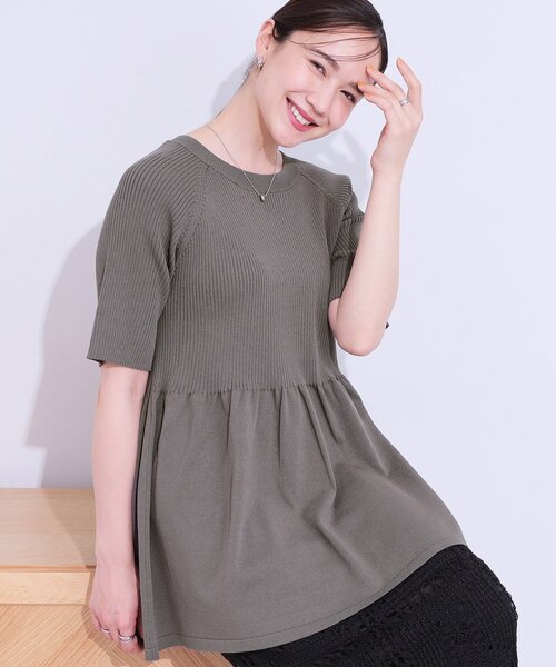 DRESKIP(ドレスキップ)の「ペプラムニットトップス(ニット/セーター・レディース・チャコールグレー/ナチュラル/ブラック・01/02/03/04)」の1枚目の写真