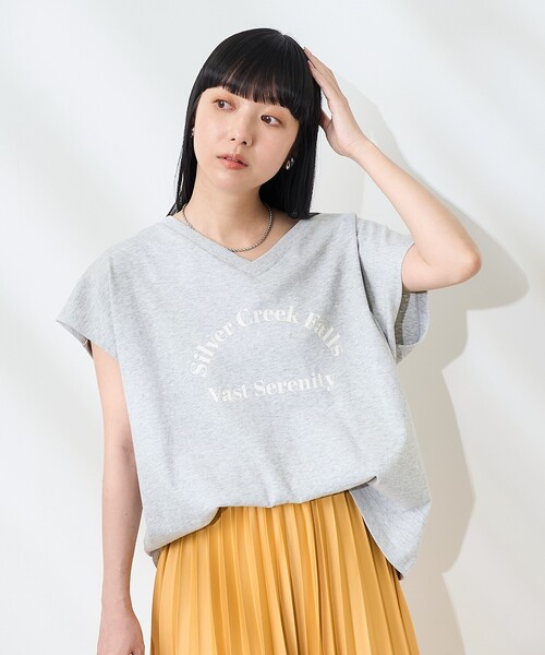 プリーツプリーズ　ミスト　ターコイズ　Vネック Tシャツ　カットソー　サイズ3 プリーツプリーズ ミスト ターコイズ Vネック Tシャツ