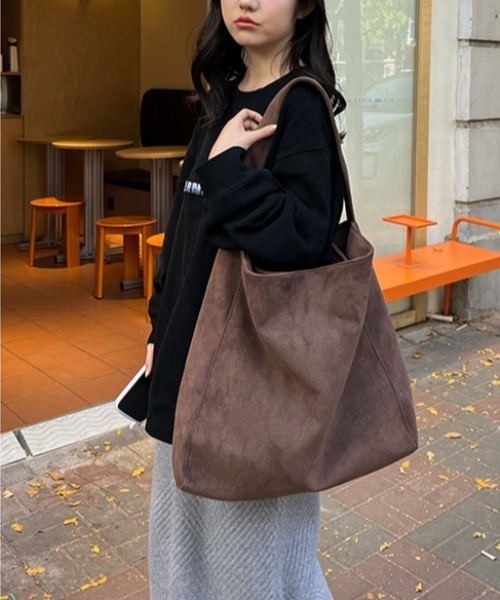 gossip！ロサンゼルス（ゴシップロサンゼルス）の「《A4サイズ対応》大容量通勤スエードショルダー バッグ（トートバッグ・レディース・ブラウン/ブラック/キャメル・FREE）」の21枚目の写真