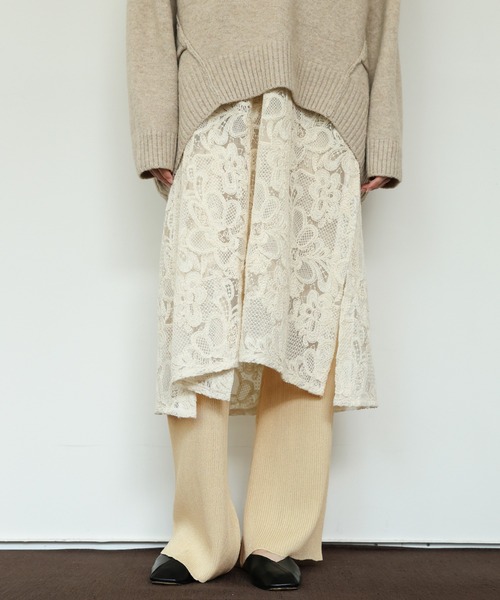 select MOCA Et(セレクトモカエト)の「【Et】Rib-Knit Slit Pants(その他パンツ・レディース・ブラック/ベージュ・FREE)」の4枚目の写真