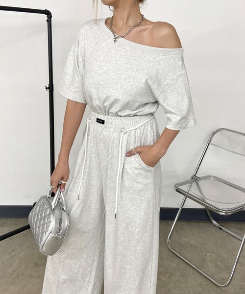 non-hedge（ノンヘッジ）の「オフショルトップスワイドパンツセットアップ（セットアップ・レディース・オートミール/グレー/ブラック・FREE）」の19枚目の写真