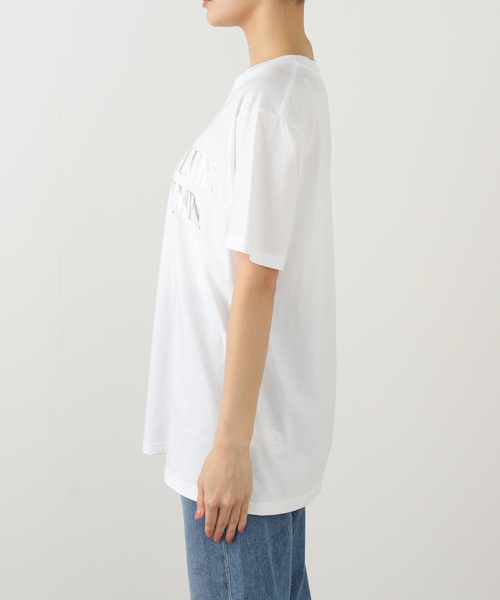 Spick & Span(スピックアンドスパン)の「《追加》箔ロゴプリントTシャツ(Tシャツ/カットソー・レディース・シルバー/ゴールド・FREE)」の7枚目の写真