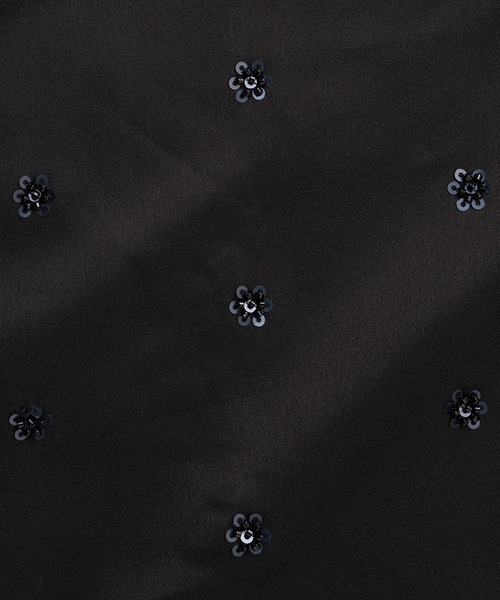 PRANK PROJECT（プランクプロジェクト）の「フラワービジューサテンイージーパンツ / Flower Beaded Satin Easy Pants（その他パンツ・レディース・ブラック/ホワイト・36/38）」の16枚目の写真