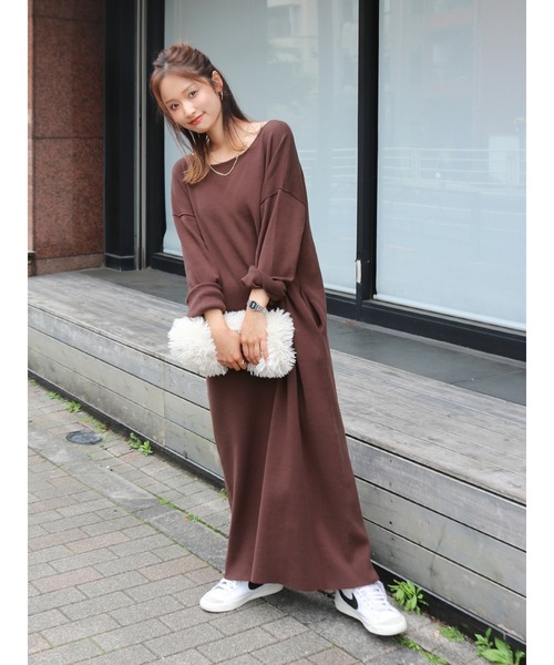 Ungrid(アングリッド)の「フェイクファーラウンドハンドバッグ(ハンドバッグ・レディース・オフホワイト/ブラウン・FREE)」の20枚目の写真