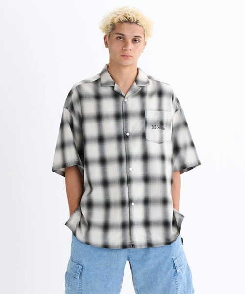 DC SHOES（ディーシーシューズ）の「25 OMBRE CHECK SHIRT /DC胸ポケットロゴワンポイントオンブレチェック半袖シャツ（シャツ/ブラウス・メンズ・ブラック系その他/ホワイト系その他・MEDIUM/LARGE/X-LARGE）」の4枚目の写真