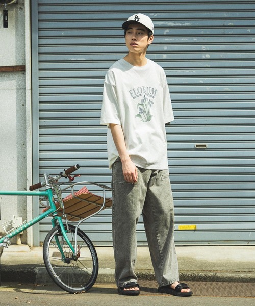 niko and...（ニコアンド）の「アソートモチーフ刺繍Tシャツ（Tシャツ/カットソー・メンズ・チャコール/ネイビー/ホワイト/オフホワイト・MEDIUM/LARGE）」の5枚目の写真