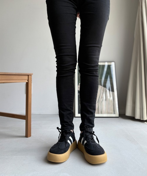 LUGG NAGG(ラグナグ)の「【Design Note】【厚底】ボリュームストリートスニーカー(スニーカー・レディース・ブラック/ホワイト・24.0cm/23.5cm/23.0cm/22.5cm)」の8枚目の写真