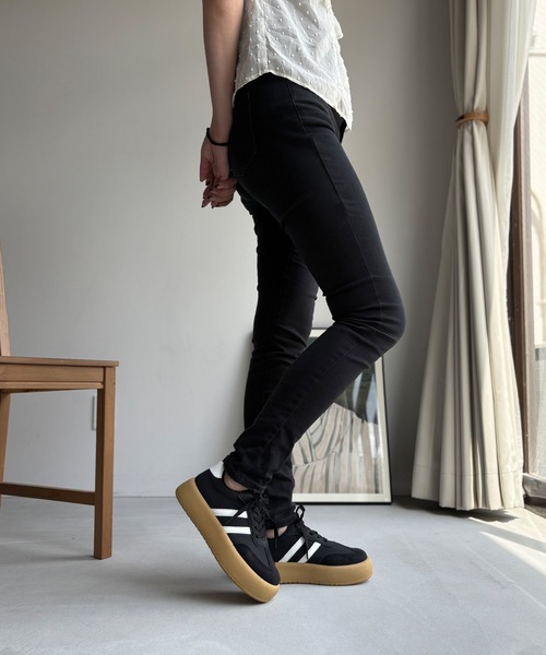 LUGG NAGG(ラグナグ)の「【Design Note】【厚底】ボリュームストリートスニーカー(スニーカー・レディース・ブラック/ホワイト・24.0cm/23.5cm/23.0cm/22.5cm)」の9枚目の写真