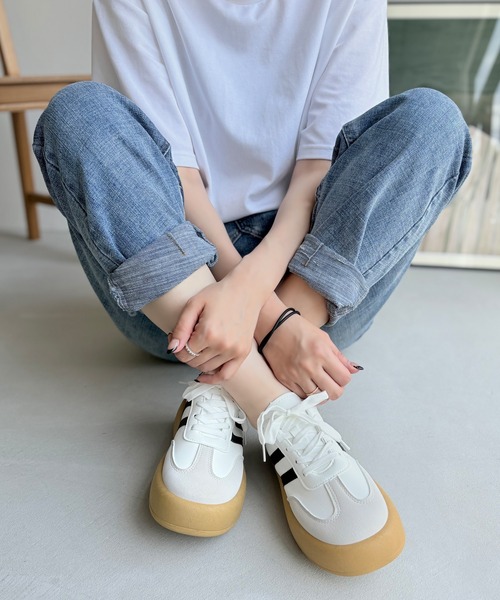 LUGG NAGG(ラグナグ)の「【Design Note】【厚底】ボリュームストリートスニーカー(スニーカー・レディース・ブラック/ホワイト・24.0cm/23.5cm/23.0cm/22.5cm)」の22枚目の写真