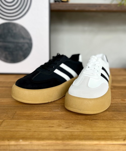 LUGG NAGG(ラグナグ)の「【Design Note】【厚底】ボリュームストリートスニーカー(スニーカー・レディース・ブラック/ホワイト・24.0cm/23.5cm/23.0cm/22.5cm)」の18枚目の写真