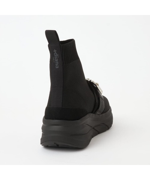 +diana（プラスダイアナ）の「【軽量・撥水加工】クリスタルバックル ニットソックススニーカー（ブーツ・レディース・ブラック・25.5cm/25.0cm/24.5cm/24.0cm/23.5cm/23.0cm/22.5cm/22.0cm/21.5cm）」の6枚目の写真