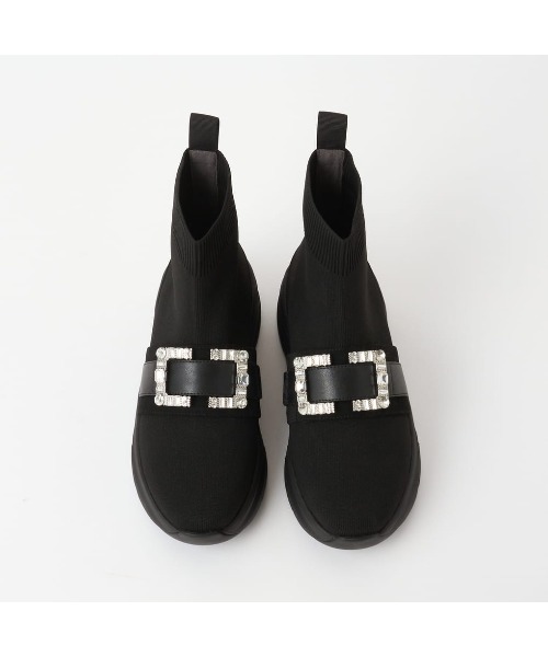 +diana（プラスダイアナ）の「【軽量・撥水加工】クリスタルバックル ニットソックススニーカー（ブーツ・レディース・ブラック・25.5cm/25.0cm/24.5cm/24.0cm/23.5cm/23.0cm/22.5cm/22.0cm/21.5cm）」の3枚目の写真