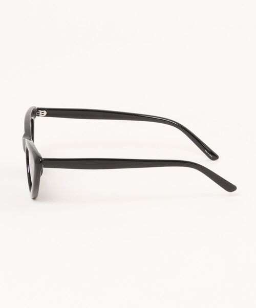 Chikashitsu +（チカシツプラス）の「【Chikashitsu +】cat eye sunglasses / 【チカシツプラス】キャットアイサングラス（サングラス・メンズ・ブラウン/ブラック・ONE SIZE）」の3枚目の写真