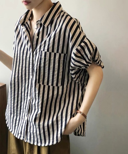 ONEP STAR(ワンピスター)の「ストライプ半袖シャツ(シャツ/ブラウス・レディース・ブラック/グリーン・MEDIUM/LARGE/X-LARGE)」の1枚目の写真