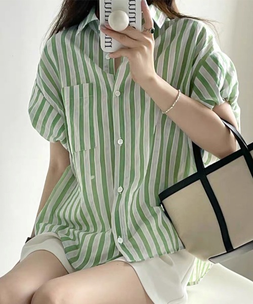 ONEP STAR(ワンピスター)の「ストライプ半袖シャツ(シャツ/ブラウス・レディース・ブラック/グリーン・MEDIUM/LARGE/X-LARGE)」の5枚目の写真