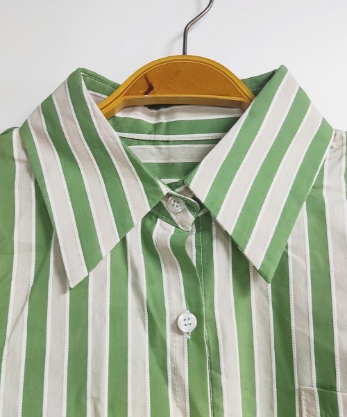 ONEP STAR(ワンピスター)の「ストライプ半袖シャツ(シャツ/ブラウス・レディース・ブラック/グリーン・MEDIUM/LARGE/X-LARGE)」の10枚目の写真
