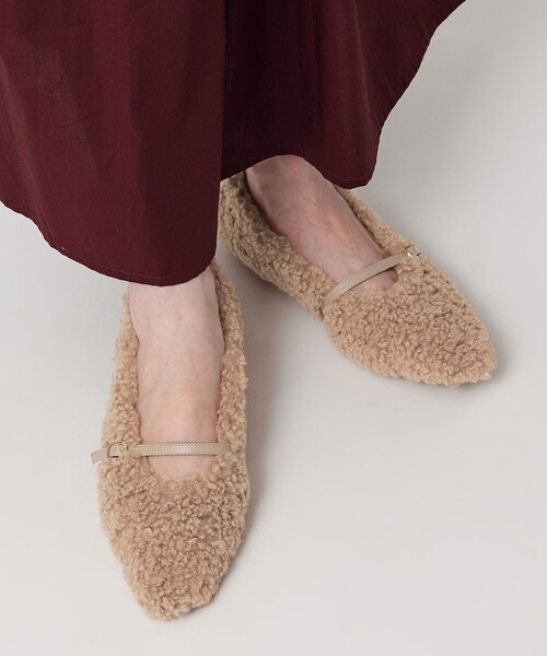 UNITED ARROWS（ユナイテッドアローズ）の「フェイクファー フラットパンプス（パンプス・レディース・ベージュ/ブラック・36/35h/37h/38/36h/37/35）」の2枚目の写真