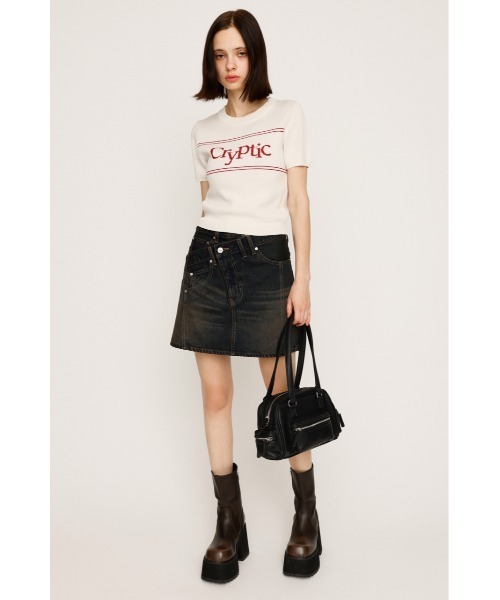 SLY（スライ）の「LOGO JQ SHORT SLEEVE TOPS ロゴ ジャガード ショートスリーブ トップス 秋服 半袖 サマーニット（ニット/セーター・レディース・アイボリー/ブラック/ブルー系その他/ブラウン・FREE）」の5枚目の写真