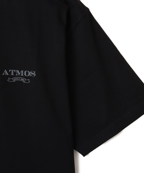 atmos(アトモス)の「atmos Emblem Logo T-shirt / アトモス エンブレム ロゴ Tシャツ(Tシャツ/カットソー・メンズ・ブルー/ブラック/ホワイト・M/L/XL/XXL)」の7枚目の写真