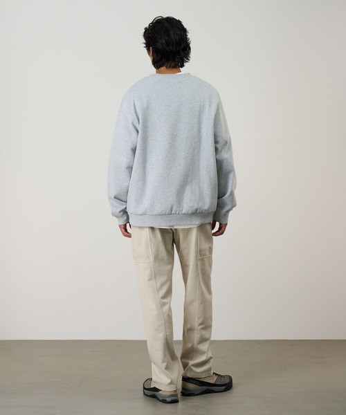 Gramicci(グラミチ)の「ONE POINT CREW SWEATSHIRT|ワンポイントクルースウェットシャツ UNISEX(スウェット・メンズ・ダークネイビー/ダークブラウン系/ヘザーグレー/オレンジ/レッド/ブラック系その他・L/S/XXL/XL/M)」の9枚目の写真