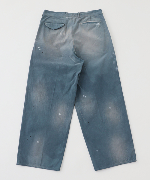 EDIFICE（エディフィス）の「LA BOUCLE (ラブークル) HARDTWIST POWDER FADE パンツ（スラックス・メンズ・アイボリー/カーキ/レッド・MEDIUM/LARGE）」の4枚目の写真