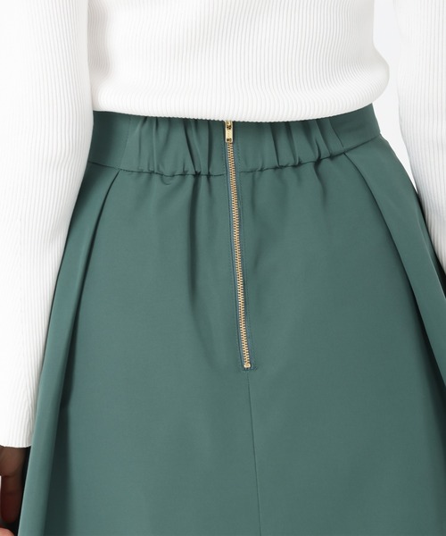 MISCH MASCH（ミッシュマッシュ）の「タックフレアカラースカート（スカート・レディース・レッド/グリーン/キャメル・M/S）」の17枚目の写真